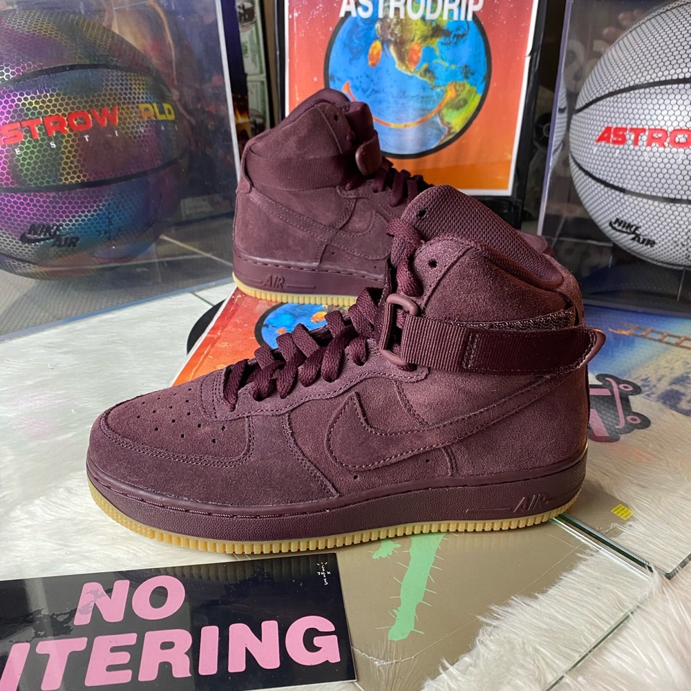 🆕 Nike Air Force 1 High LV8 Burgundy - Womens - Picture 12 of 12